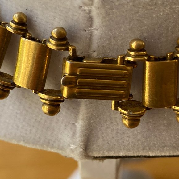 Vintage Gold-Tone '40s Style Necklace - Picture 3 of 5